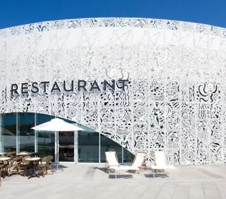 Avec Terrasse *